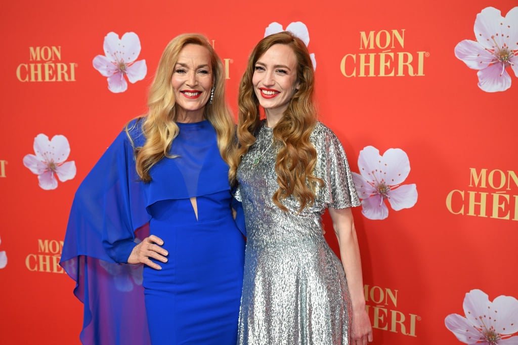 Jerry Hall und Elizabeth Jagger freuen sich aufs gemeinsame Weihnachtsfest.