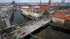 Die Mühlendammbrücke in Berlin verbindet den Molkenmarkt und die Fischerinsel.