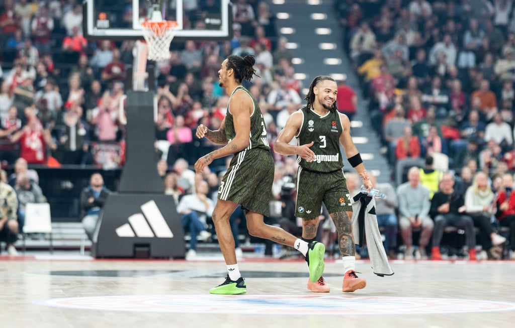 Carsen Edwards (r) lief im dritten Viertel mit 15 Punkten heiß.