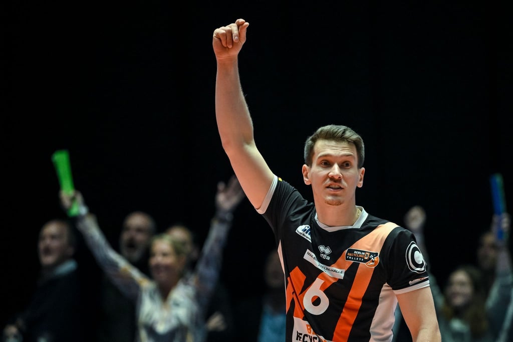 Für Johannes Tille und die BR Volleys steht in der Bundesliga ein Spitzenspiel an.