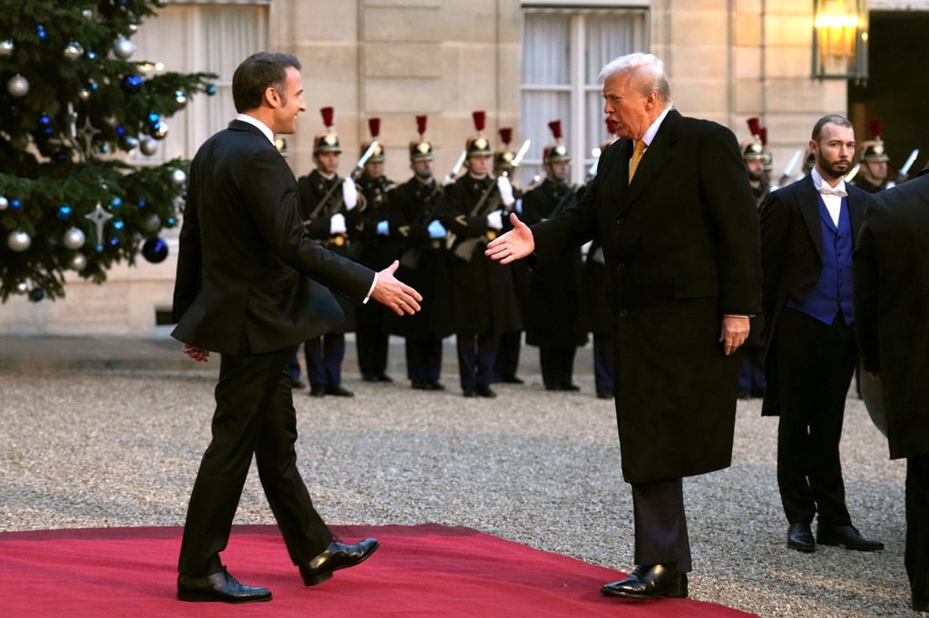 Macron rollte für Trump den roten Teppich aus.