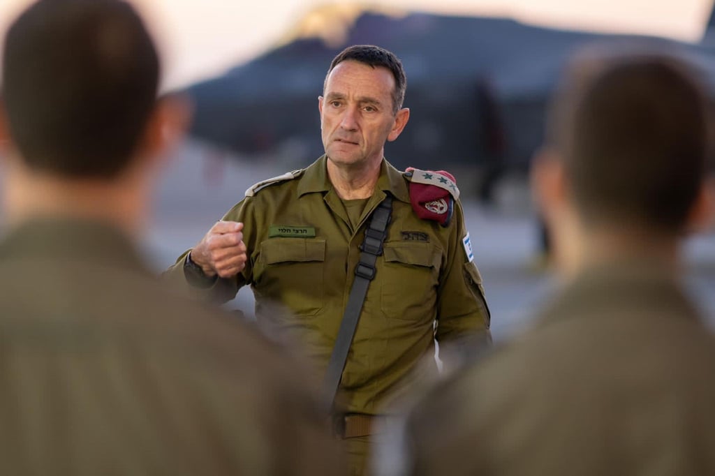 Israel sieht sich nach Worten seines Generalstabschefs Herzi Halevi nach dem Umsturz in Syrien mit einer weiteren Front auf den Golanhöhen konfrontiert.