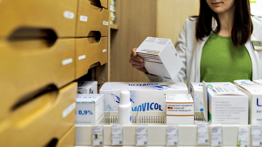 Apotheker betreiben einen erheblichen Mehraufwand, um Patienten mit einem passenden Arzneimittel zu versorgen.