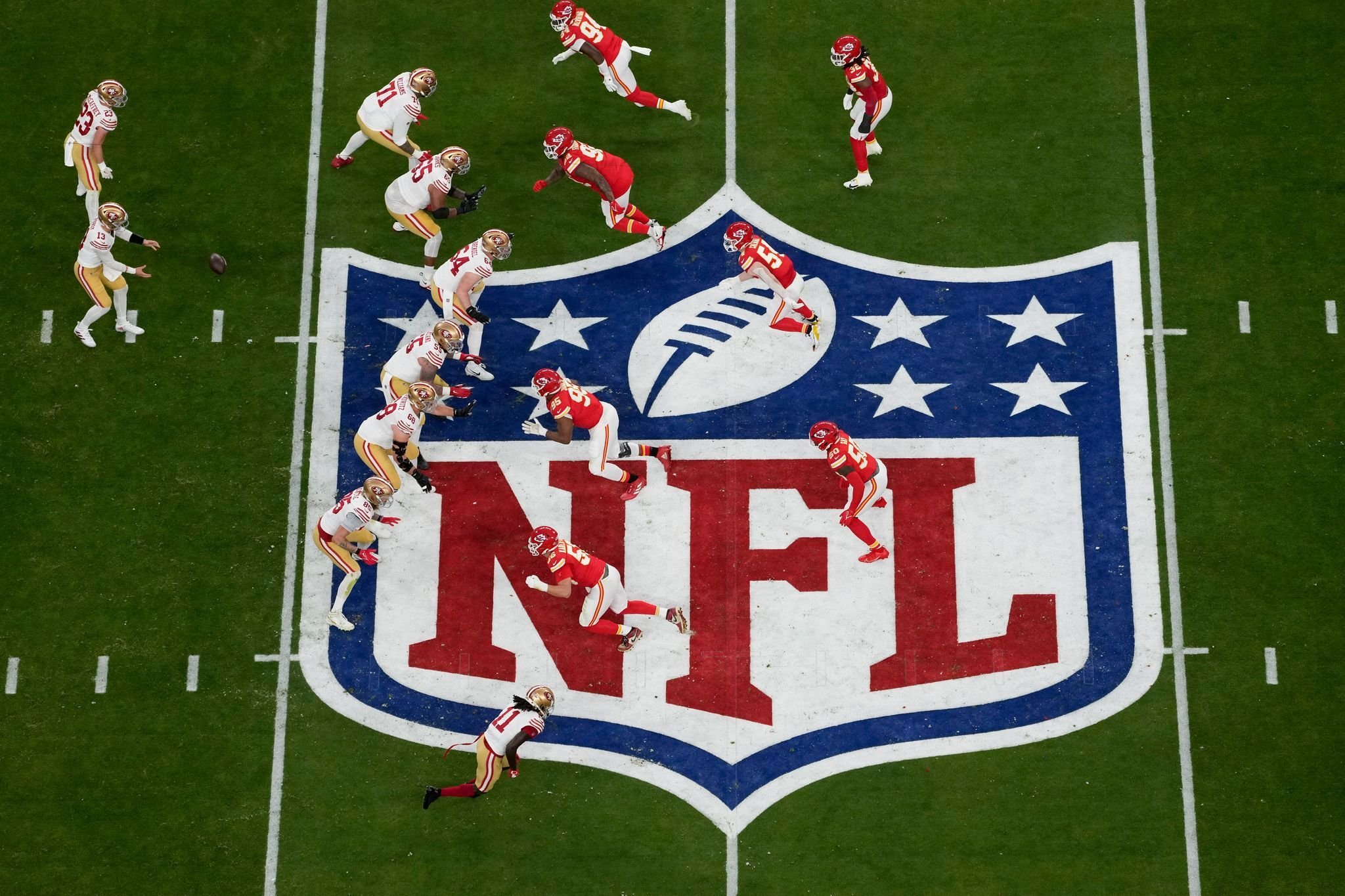 American Football: „Historischer Moment“: NFL Bleibt Bis 2029 In ...