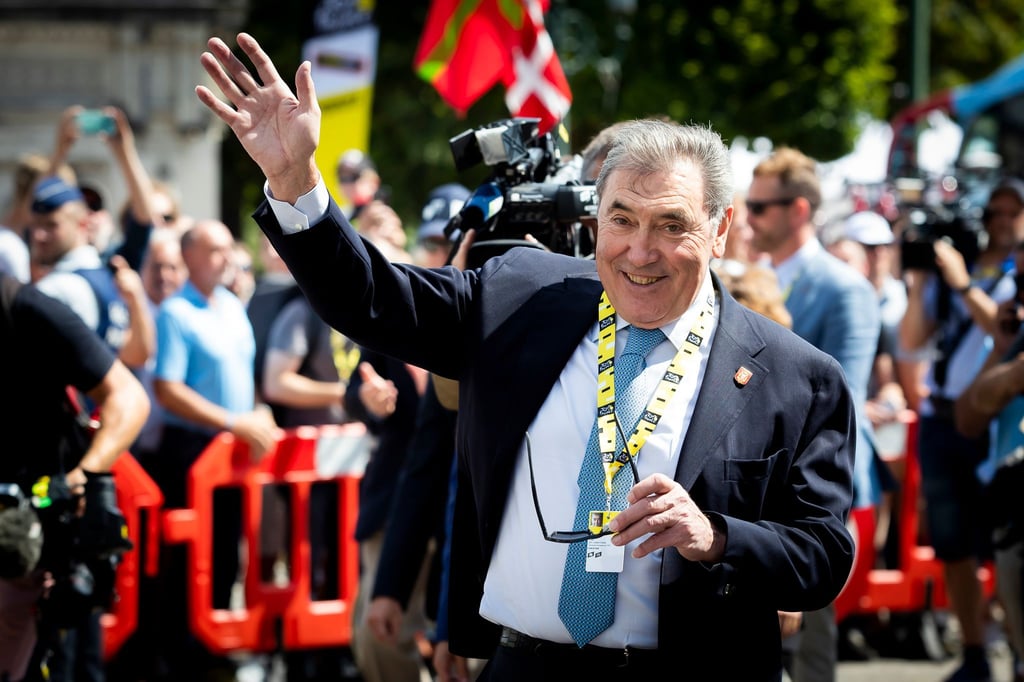 Eddy Merckx ist an der Hüfte operiert worden.