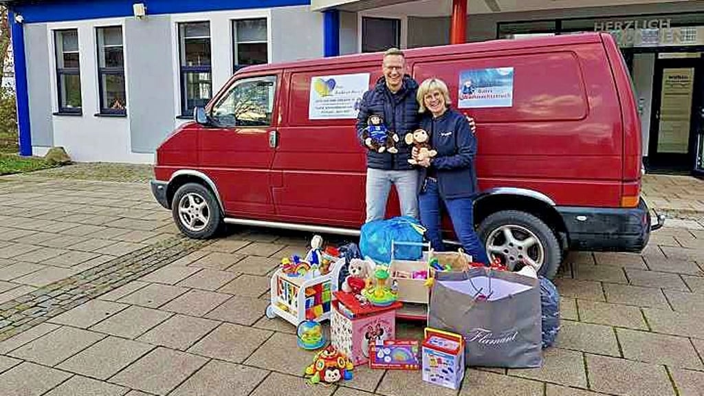 Wobau unterstützte die diesjährige Weihnachtsaktion zu Gunsten von 2500 Kindern in den Kriegsgebieten mit Spielzeug und Kuscheltieren.