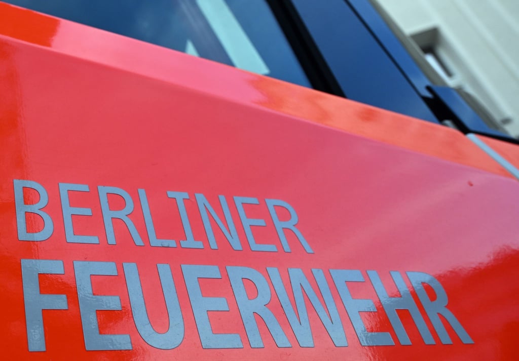 Die Berliner Feuerwehr ist in den frühen Morgenstunden zum Löschen eines Brandes in Wilmersdorf ausgerückt. (Symbolfoto)