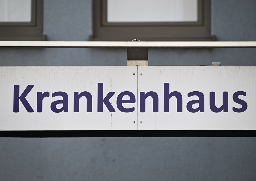 Sollten viele syrische Fachkräfte in ihre Heimat zurückkehren, fürchten Ärzte- und Pflegevertreter Versorgungslücken. (Archivbild)