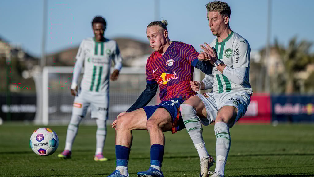 Leipzigs Xaver Schlager im Testspiel gegen St. Gallen im vergangenen Wintertrainingslager in La Manga.