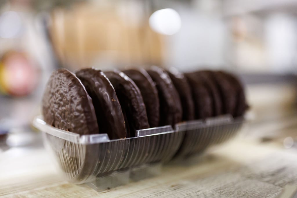 Lebkuchen - in Deutschland werden sie vor allem in Bayern hergestellt. (Archivbild)