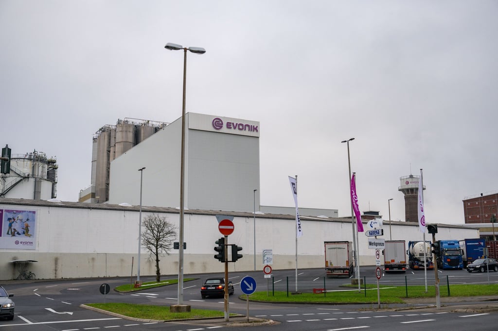 Das Evonik-Servicegeschäft in den Chemieparks Marl und Wesseling mit insgesamt 3.600 Beschäftigten wird gerade eigenständig aufgestellt. (Archivbild)