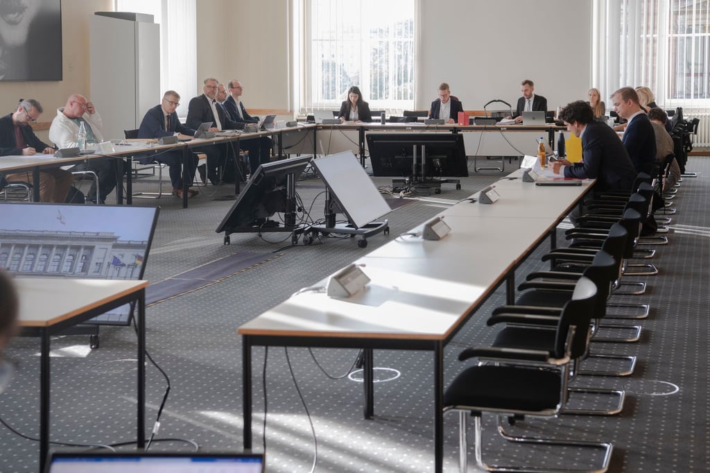 Untersuchungsausschuss zu rechtsextremen Anschlägen in Neukölln (Archivbild)