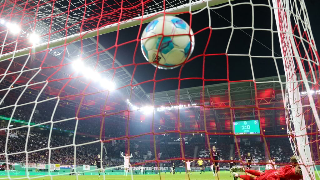 Traumtore gab es beim 3:0 im Pokal von RB Leipzig gegen Eintracht Frankfurt. Am Sonntag kommt es zum erneuten Aufeinandertreffen.