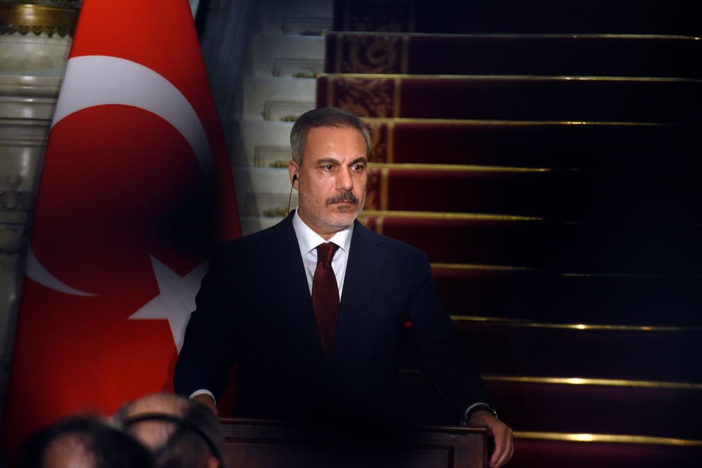 Der türkische Außenminister Hakan Fidan wird an dem Krisengipfel in Jordanien teilnehmen. (Archivbild)