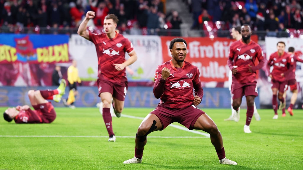 Das Bild des Spiels: Lois Openda ist mit RB Leipzig zurück.