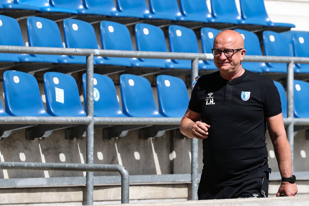 Ab 2025 arbeitet Thomas Hoßmang nicht mehr für den 1. FC Magdeburg. Liegt seine Zukunft in der Regionalliga Nordost bei Viktoria Berlin?