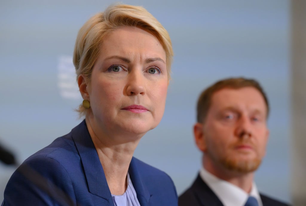Weil sie sich von einer Mail eines Bauingenieurs beleidigt fühlte, hatte Ministerpräsidentin Manuela Schwesig (SPD) eine Strafanzeige gestellt. (Archivfoto)