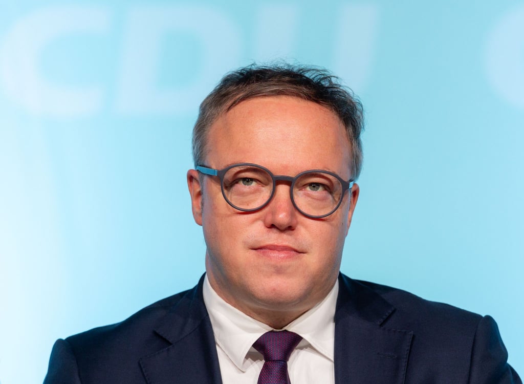 Hat weitere Staatssekretäre ernannt: Thüringens neuer Ministerpräsident Mario Voigt (CDU). (Archivbild)
