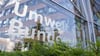 Das Umweltbundesamt hat seinen Hauptsitz in Dessau-Roßlau. Die Gründung war 1974 im Bundestag beschlossen worden. Die Initiative war seinerzeit von der FDP ausgegangen. Erster Präsident war von 1975 bis 1995 mit Heinrich von Lesner ein Mitglied der FDP.