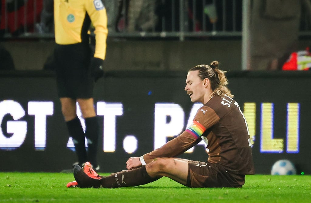 Spielt mit einer Verletzung: St. Pauli-Kapitän Jackson Irvine.