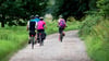 Ditfurts Bürgermeister bevorzugt Radwege, die landschaftlich schön liegen. Die Gemeinde hat in einen Teilstück des Bode-Radwegs investiert.