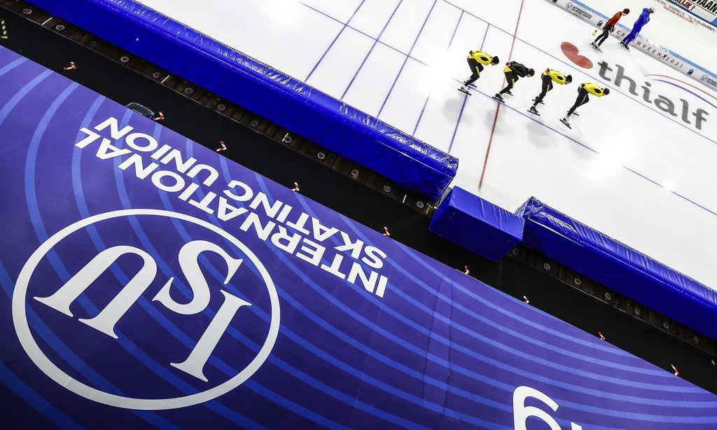 Die Internationale Eislaufunion Isu lässt russische und belarussische Athletinnen und Athleten für bestimmte Wettkämpfe wieder zu.