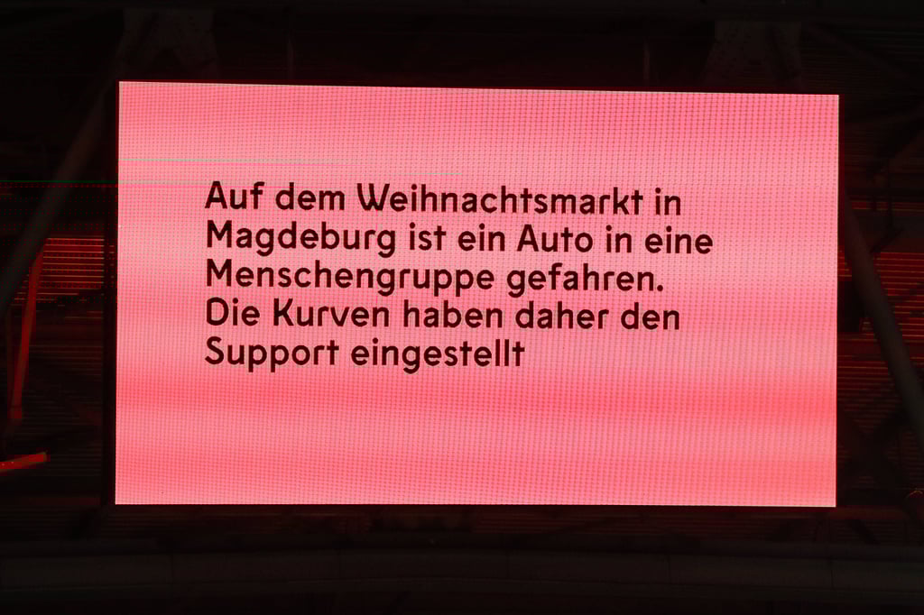 Diese Nachricht wude während der zweiten Halbzeit eingespielt.