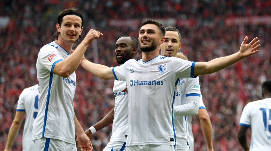 Samuel Loric erzielte gegen den 1. FC Kaiserslautern ein ganz besonders schönes Tor für den 1. FC Magdeburg.