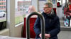 Der Blick aus der Tram auf die Stadt: Egbert Geier arbeitet seit 19 Jahren im Ratshof. Der 59-Jährige zählt zu den Favoriten bei der OB-Wahl. 