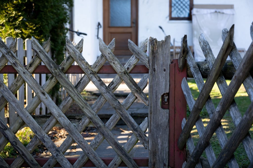 Zwei kleine Kinder werden tot gefunden, die Mutter ist verletzt und steht unter Verdacht (Foto aktuell).