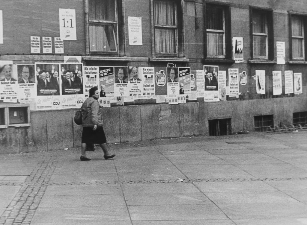 Die DDR in ihrem letzten Jahr. In wenigen Monaten ist Wahl.