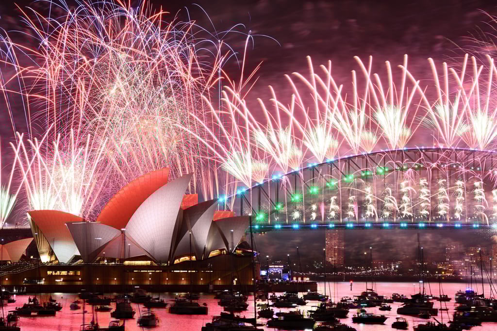 In Sydney soll das Feuerwerk in der Silvesternacht diesmal größer werden als je zuvor. (Archivbild vom letzten Jahr)