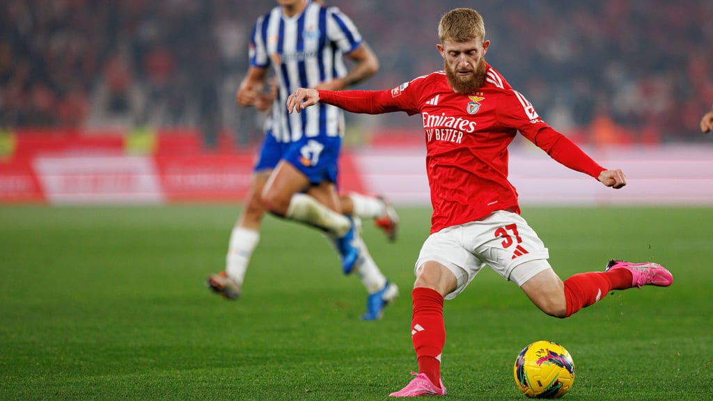 Auf dem Markt: Jan-Niklas Beste ist bei Benfica unzufrieden.