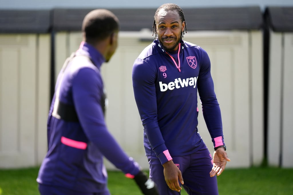 Fußballprofi Michail Antonio von West Ham United ist nach seinem Autounfall nicht mehr im Krankenhaus.
