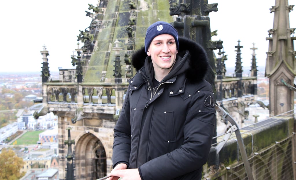 Ob auf dem Olymp im Schwimmen oder auf dem Dom in Magdeburg: Lukas Märtens fühlt sich an beiden Orten gleichermaßen wohl.