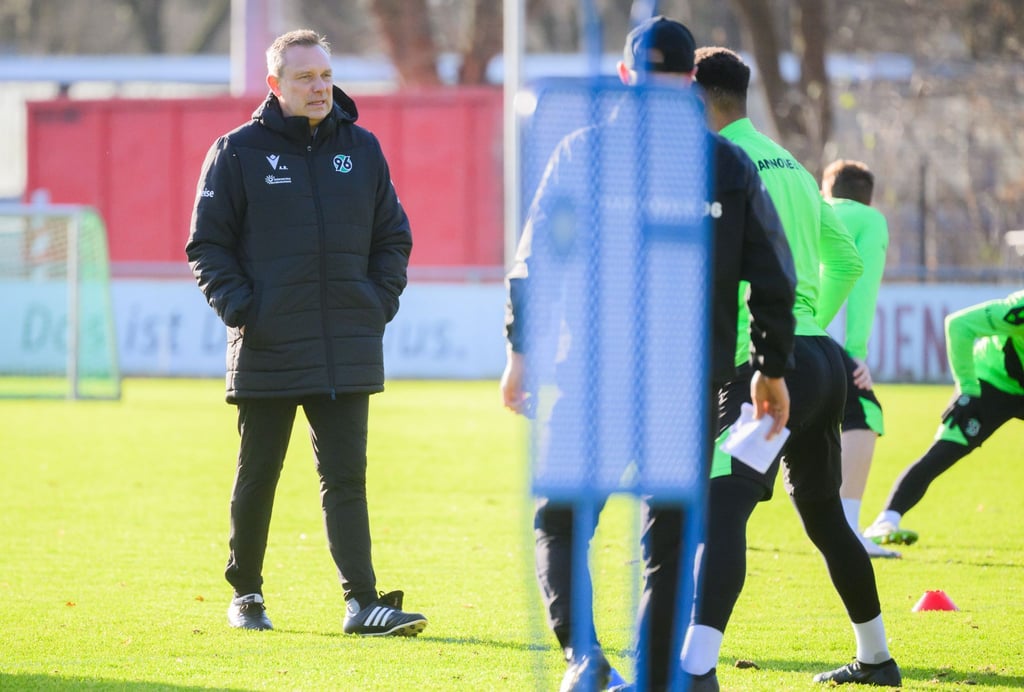 André Breitenreiter hat die Mission Aufstieg bei Hannover 96 begonnen.