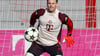 Auch der zuletzt verletzte Manuel Neuer ist beim Trainingsstart des FC Bayern dabei.