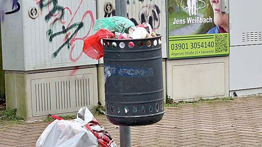 öffentliche Mülleimer Dürfen Nicht Sexuell Belästigt Werden www.volksstimme.de