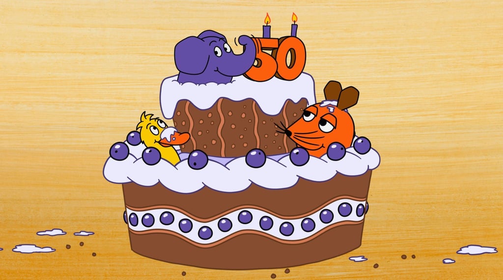 Der kleine Elefant, die Maus und die Ente sitzen auf einer Torte - am 5. Januar 2025 hat der Elefant seinen 50. Geburtstag. (Bild: WDR)