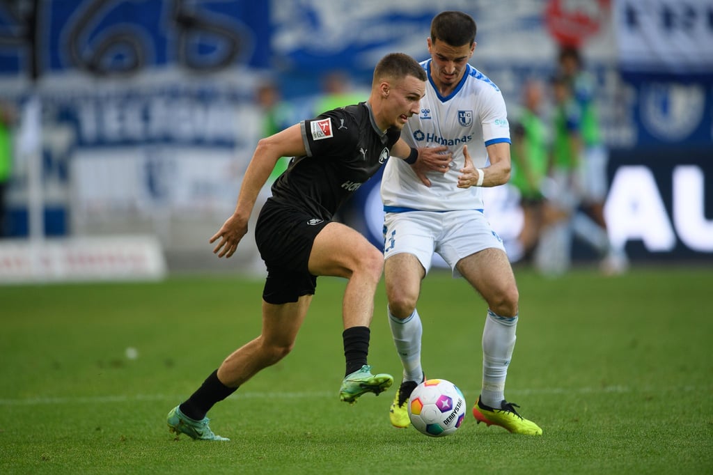 Andi Hoti (r) wechselt von Magdeburg nach Dresden.