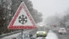 Der Deutsche Wetterdienst warnt in Niedersachsen und Bremen vor einer brisanten Wetterlage mit Glatteis. (Symbolbild)