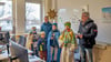 Die Sternsinger überbringen den traditionellen Dreikönigssegen in die neue Redaktion der Mitteldeutschen Zeitung.