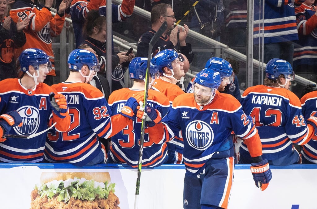 Leon Draisaitl von den Edmonton Oilers erzielte gegen die Anaheim Ducks bereits sein 28. Saisontor.