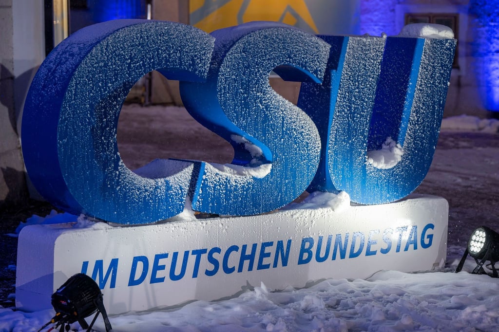 Die CSU will die sogenannte Mütterrente ausweiten. (Archivbild)
