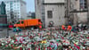 Vor der Johanniskirche in Magdeburg hat die Stadt begonnen, den Trauerort des Anschlags vom 20. Dezember vorsichtig aufzuräumen.