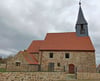 Die Kirche St. Andreas in Gübs ist eine romanische Saalkirche mit eingezogenem Chor, halbrunder Apsis, nördlichem Anbau vor dem Chor und Fachwerktürmchen über dem Westgiebel. 