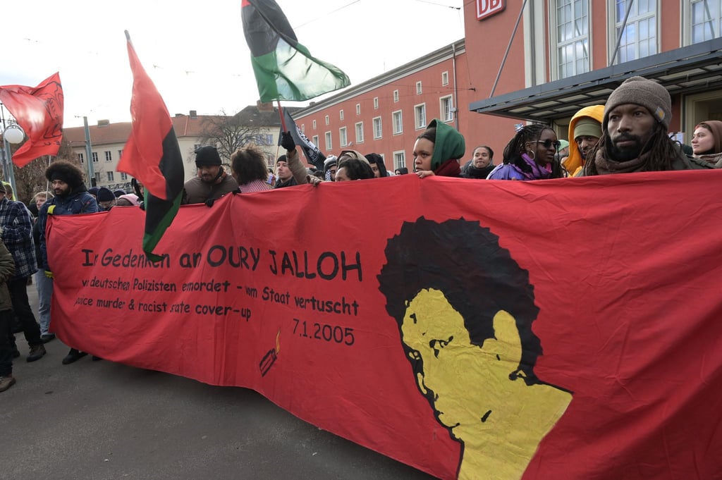 Die Initiative Oury Jalloh sorgt dafür, dass der Fall nicht in Vergessenheit gerät.