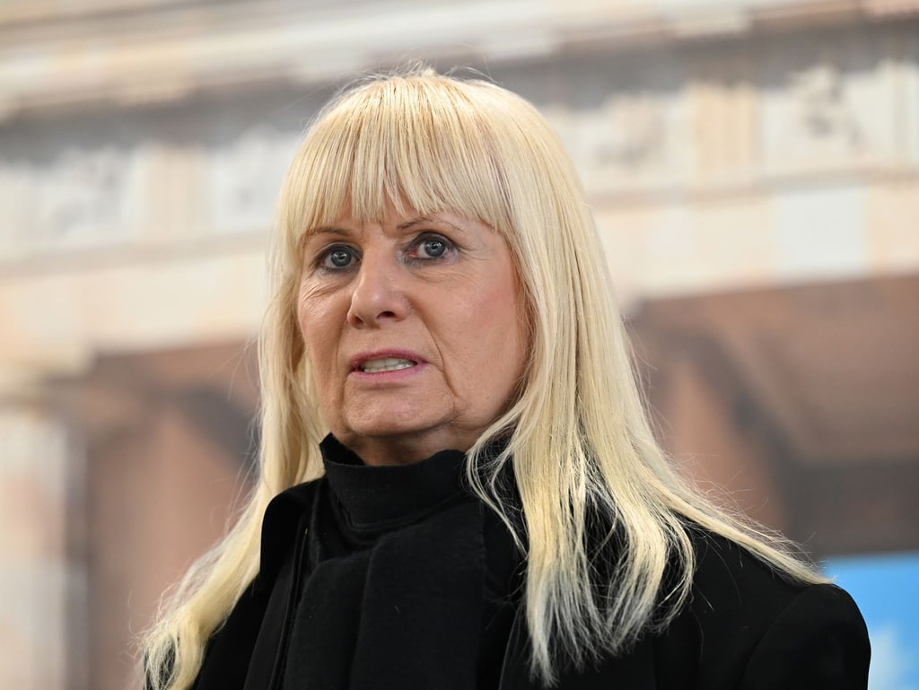 Aus Sicht von Innnenseantorin Iris Spranger (SPD) war die Zentralisierung der Einbürgerung in Berlin genau die richtige Entscheidung.