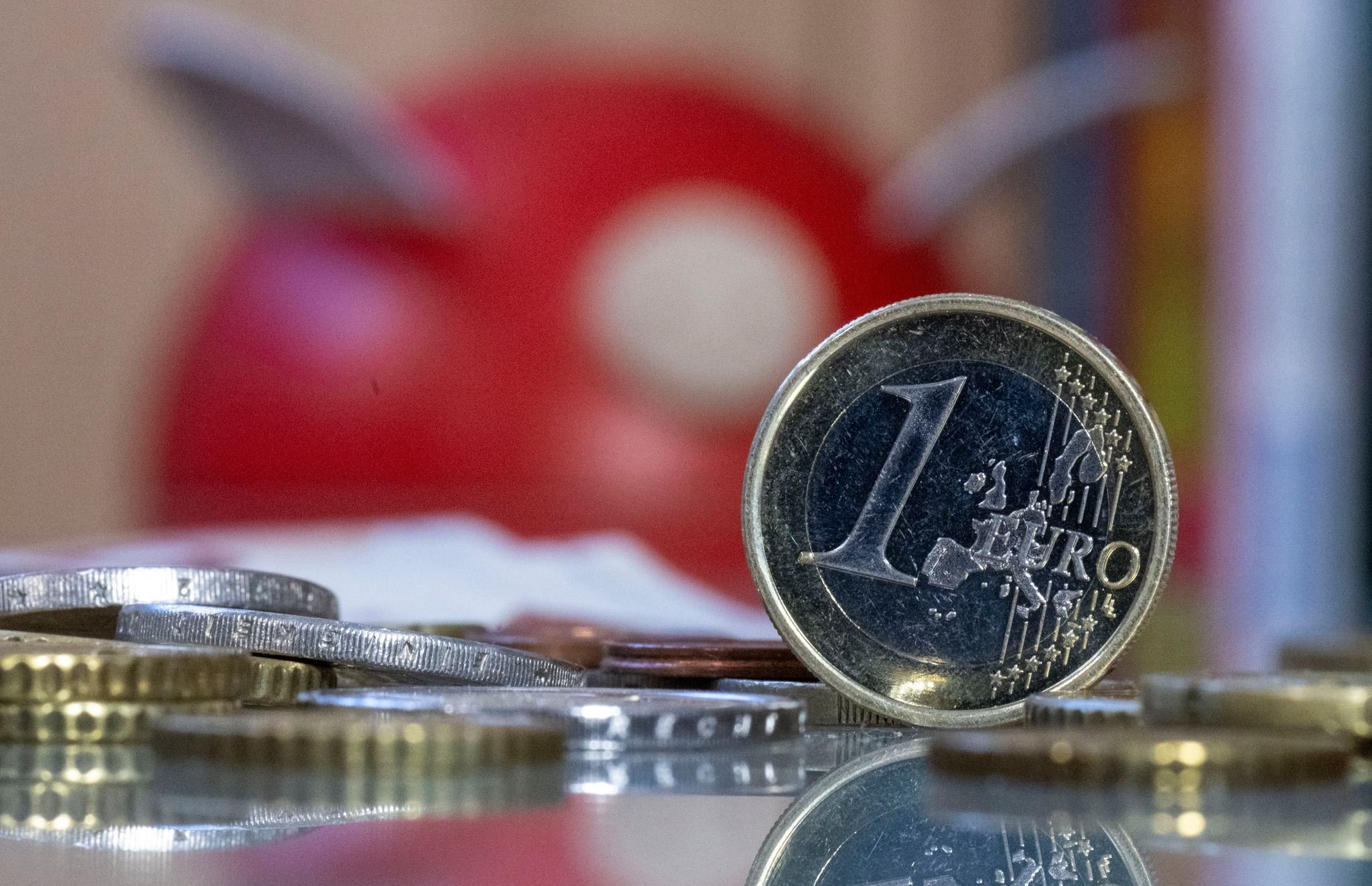 Umfrage: Tagesgeld statt Aktien: Viele Anleger vorsichtiger