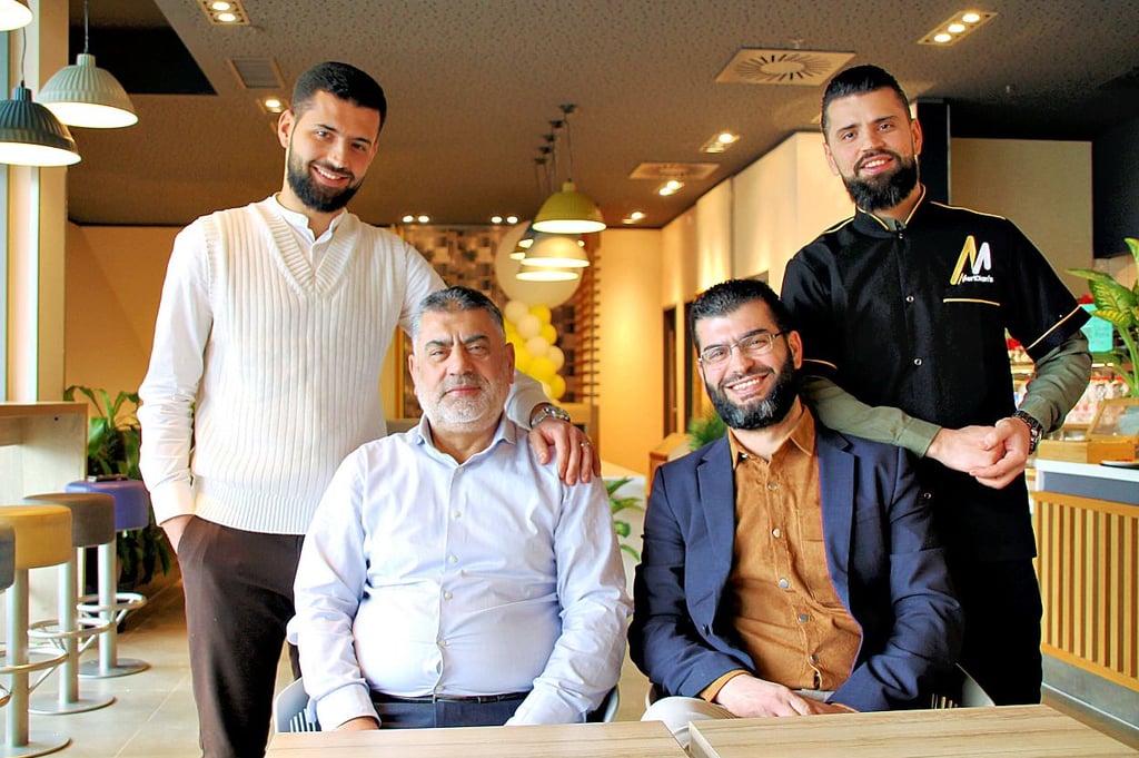 Vater Zakaria Alahmad und die Brüder Ali, Ahmad und Mohamad (von links)